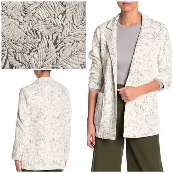 Catherine Malandrino White & Black Textured Knit Open Front Blazer, Size: Small - Picture 3 of 16